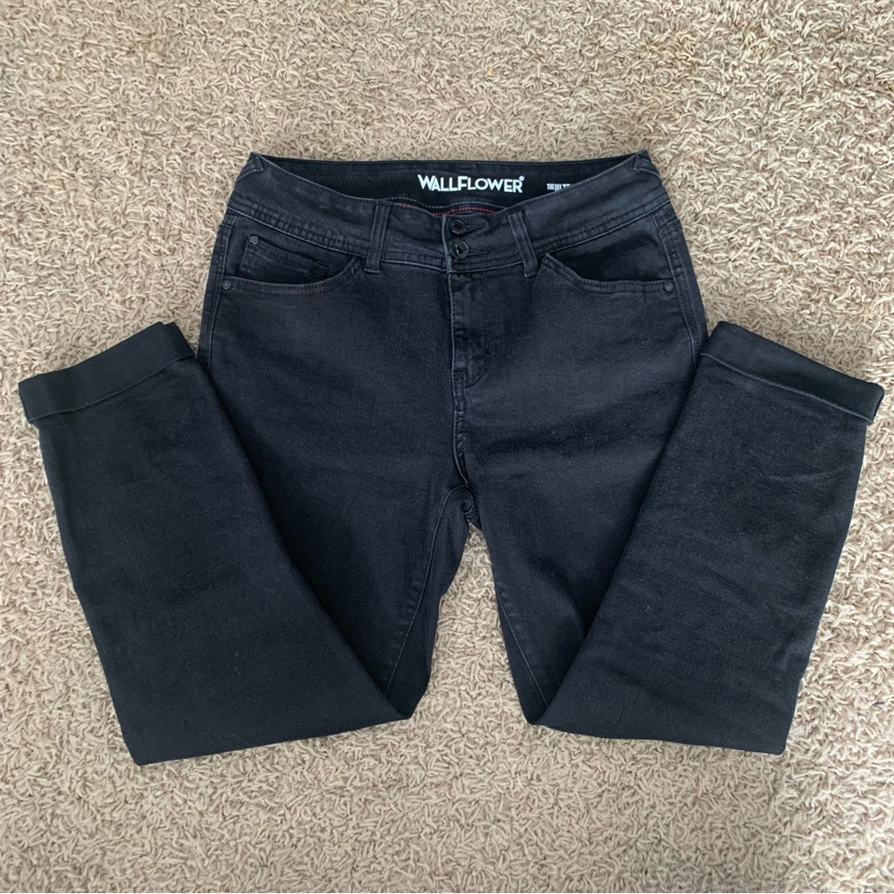 WallFlower Black Jeans Juniors 11 Short Ultra Fit Stretch Denim Cuff Ankle 30x22